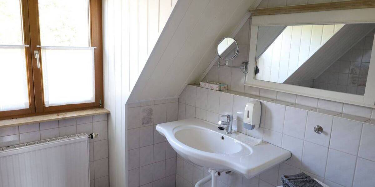 Etagenwohnung Zimmern - 5 Zimmer, 160 m&sup2;, 289.000&euro; | Angebot:25912990