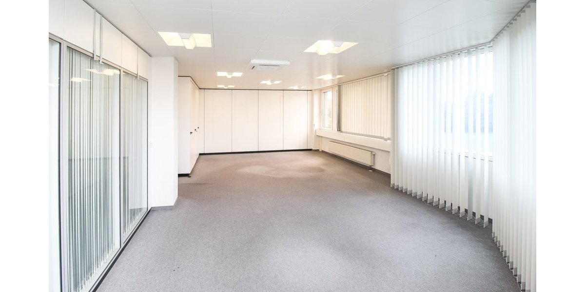 Attraktive Gewerbeimmobilie mit großer Produktionshalle & Büroflächen - Teilflächen möglich! - Gewerbeobjekt Zimmern | Angebot:22442245