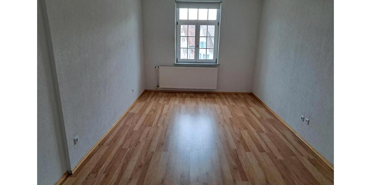 Etagenwohnung Blumberg - 3 Zimmer, 70 m&sup2;, 1.100&euro; | Angebot:25171958