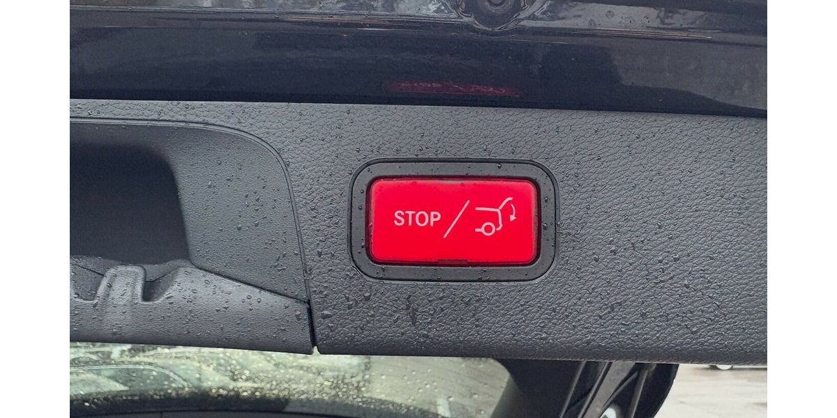 Mercedes-Benz GLC 43 AMG PANORAMA/KAMERA/NAVI/LUFTFED./1.HAND 46.662 km 49.900 &euro; Villingen-Schwenningen 78054