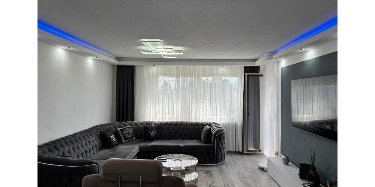 Etagenwohnung Villingen-Schwenningen Schwenningen - 4.5 Zimmer, 115 m&sup2;, 310.000&euro; | Angebot:25226097