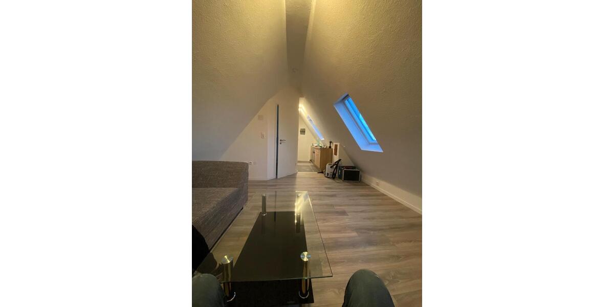 Dachgeschoßwohnung Villingen-Schwenningen Schwenningen - 1 Zimmer, 20 m&sup2;, 550&euro; | Angebot:25833356