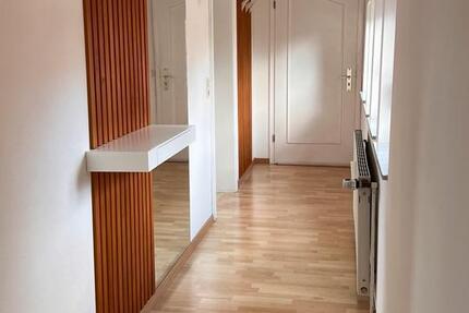 Wohnung Villingen-Schwenningen Schwenningen - 2 Zimmer, 69 m&sup2;, 800&euro; | Angebot:25988331