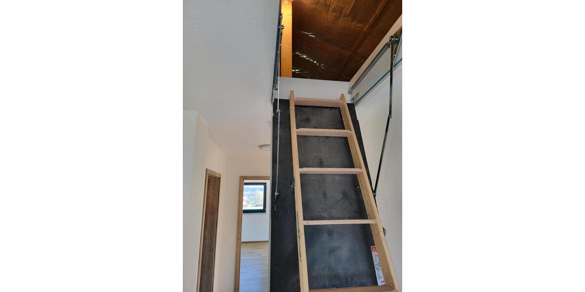 Etagenwohnung Dunningen - 3 Zimmer, 103 m&sup2;, 1.265&euro; | Angebot:25297163