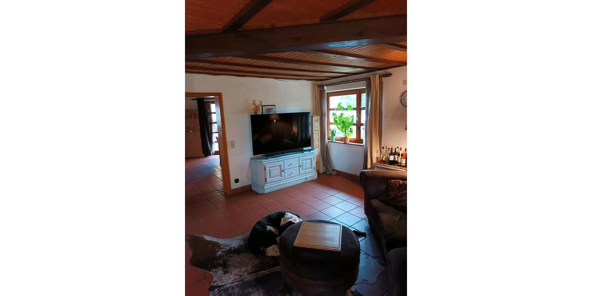 Villa Unterkirnach - 5 Zimmer, 190 m&sup2;, 399.000&euro; | Angebot:26986013