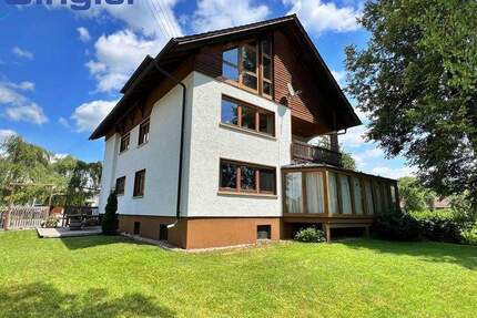 Haus Bad Dürrheim Sunthausen - 8 Zimmer, 280 m&sup2;, 679.000&euro; | Angebot:25734452