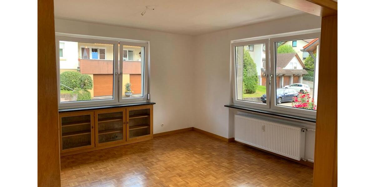 Erdgeschoßwohnung Schiltach - 2.5 Zimmer, 85 m&sup2;, 940&euro; | Angebot:23925561