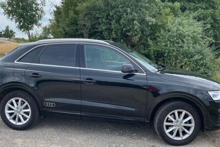 Audi Q3 63.900 km 17.900 &euro; Villingen-Schwenningen 78054