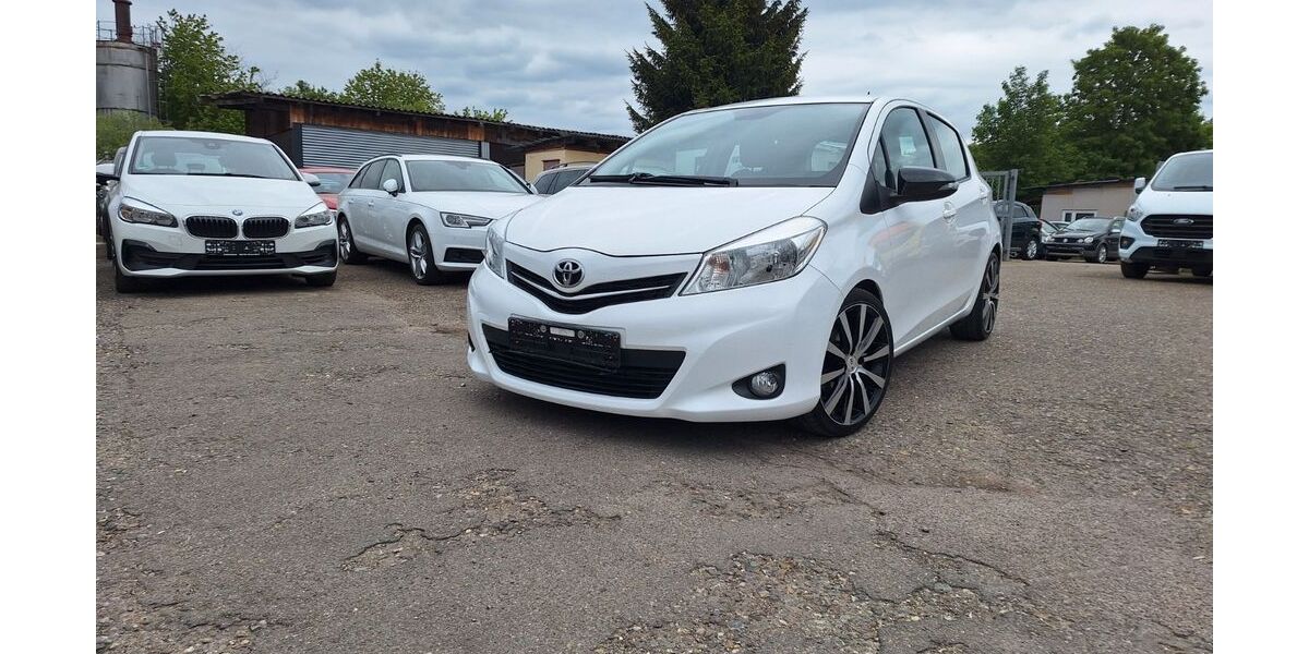 Toyota Yaris 89.000 km 6.890 &euro; Tuttlingen 78532