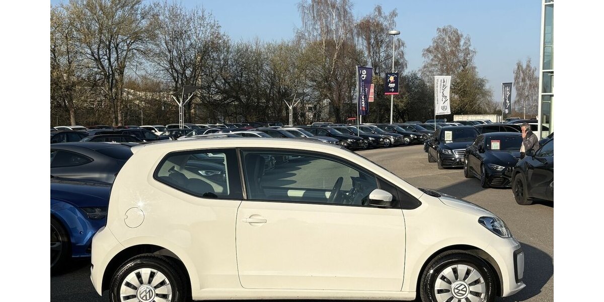 VW up! 1.0 TSI move PDC/KLIMAANLAGE/AUX/ISOFIX 125.127 km 5.900 &euro; Villingen-Schwenningen 78054