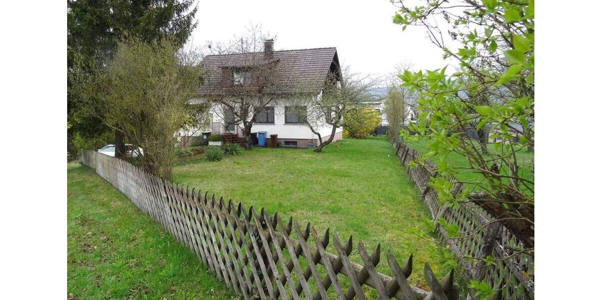 Einfamilienhaus Aldingen - 4 Zimmer, 140 m&sup2;, 388.000&euro; | Angebot:25704875