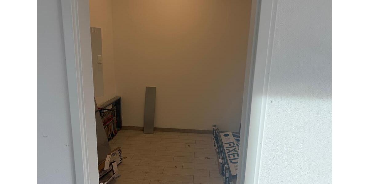 Dachgeschoßwohnung Niedereschach - 3 Zimmer, 90 m&sup2;, 950&euro; | Angebot:25551115