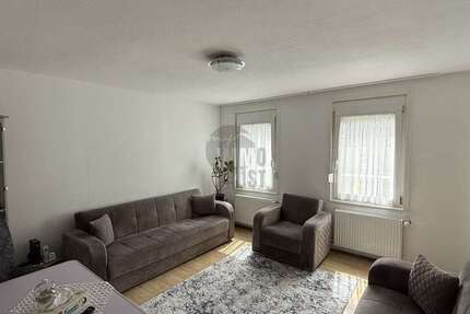 Haus Schramberg - 11 Zimmer, 230 m&sup2;, 235.000&euro; | Angebot:20814832