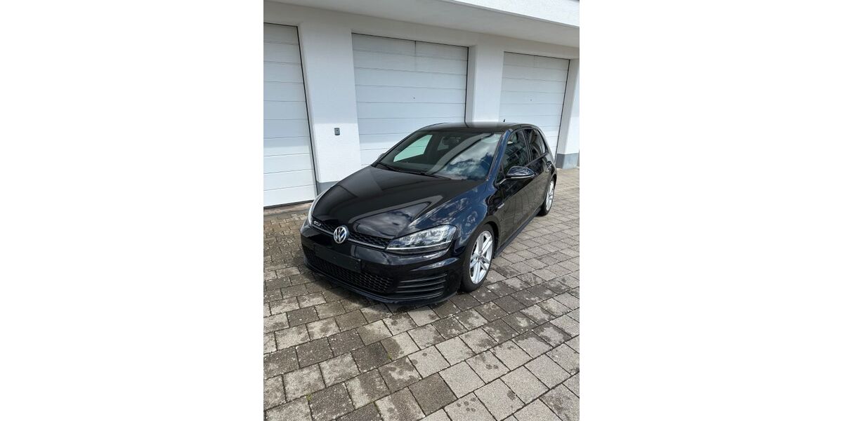 VW Golf 157.822 km 15.500 &euro; Schonach 78136