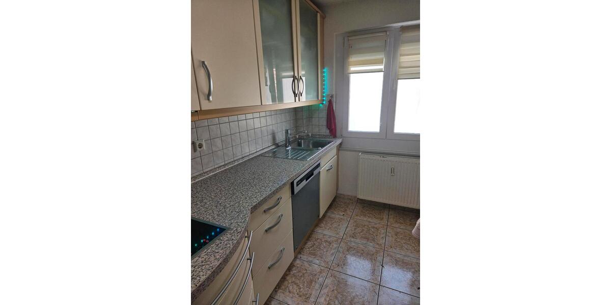 Doppelhaushälfte Villingen-Schwenningen Schwenningen - 8 Zimmer, 164 m&sup2;, 370.000&euro; | Angebot:27201650