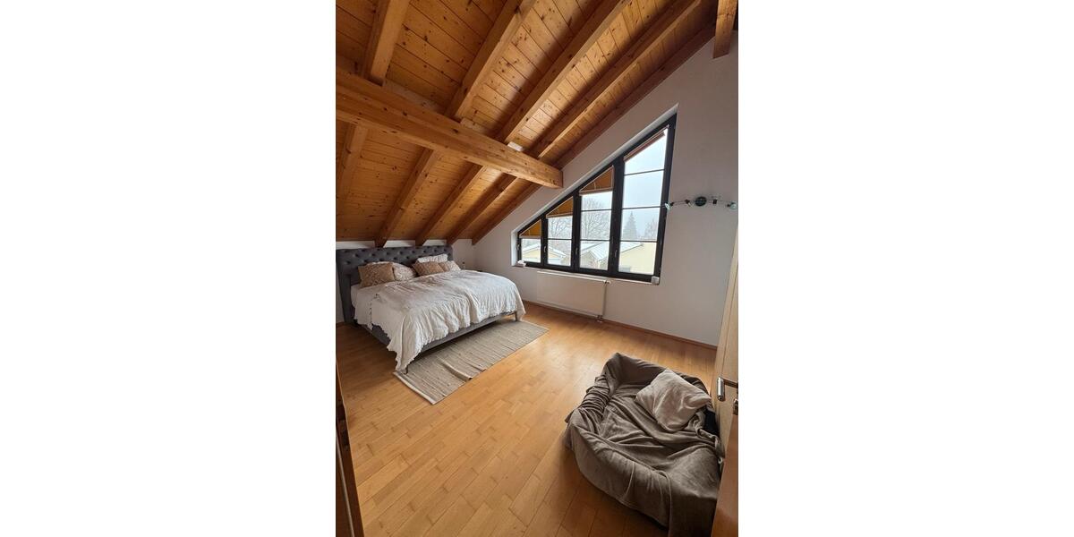 Einfamilienhaus Königsfeld im Schwarzwald - 6 Zimmer, 294 m&sup2;, 599.000&euro; | Angebot:25882356