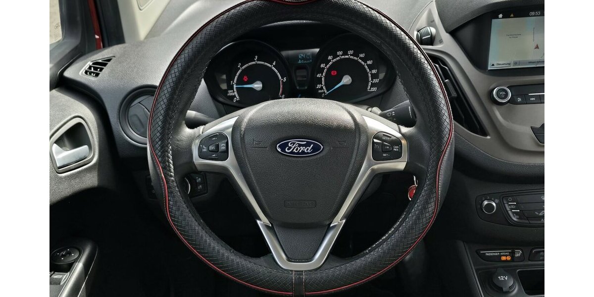 Ford Tourneo Courier 1.5 TDCI/NAVI/KAMERA/1.HAND 90.365 km 11.900 &euro; Villingen-Schwenningen 78054