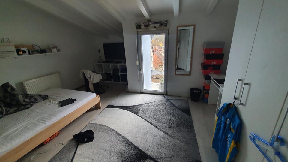 Mehrfamilienhaus, Wohnhaus Tuttlingen - 10 Zimmer, 240 m&sup2;, 618.000&euro; | Angebot:23863622
