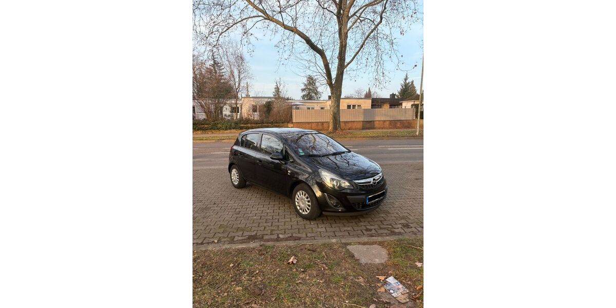 Opel Corsa 124.559 km 3.900 &euro; Trossingen 78647