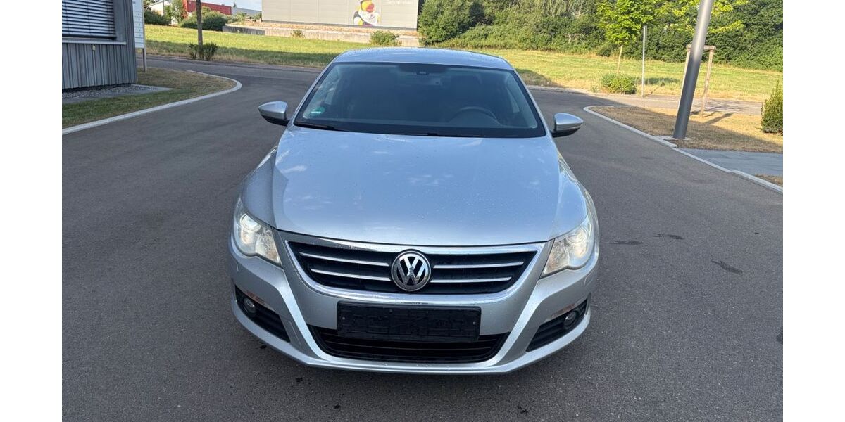 VW Passat CC 220.000 km 6.999 &euro; Donaueschingen 78166