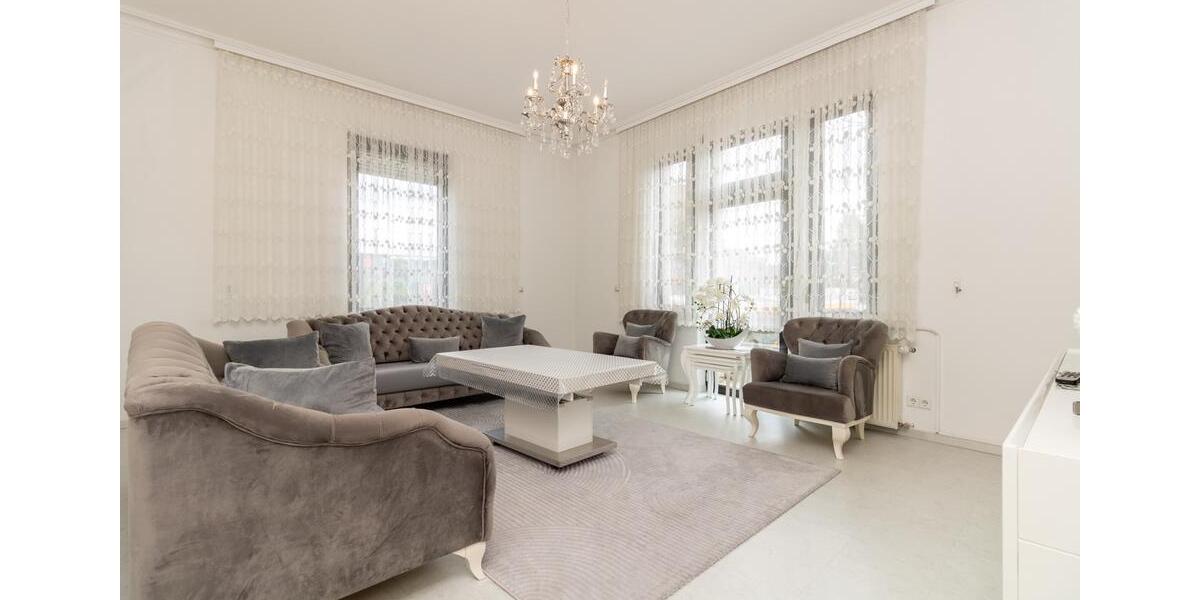 Etagenwohnung Deißlingen - 4 Zimmer, 148 m&sup2;, 1.350&euro; | Angebot:25867099