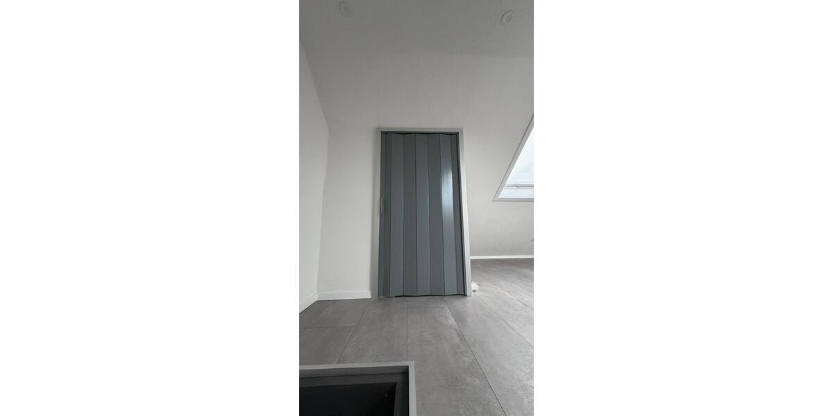 Maisonettenwohnung Schömberg - 4 Zimmer, 77 m&sup2;, 950&euro; | Angebot:25964380