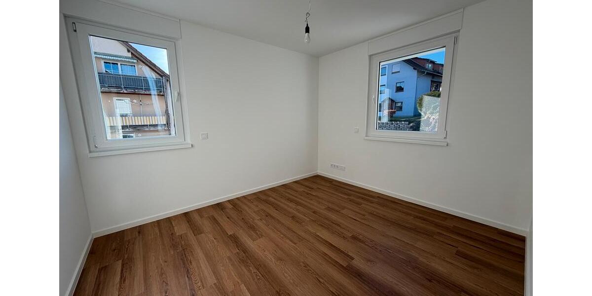 Etagenwohnung Sankt Georgen im Schwarzwald - 3 Zimmer, 76 m&sup2;, 950&euro; | Angebot:25713684