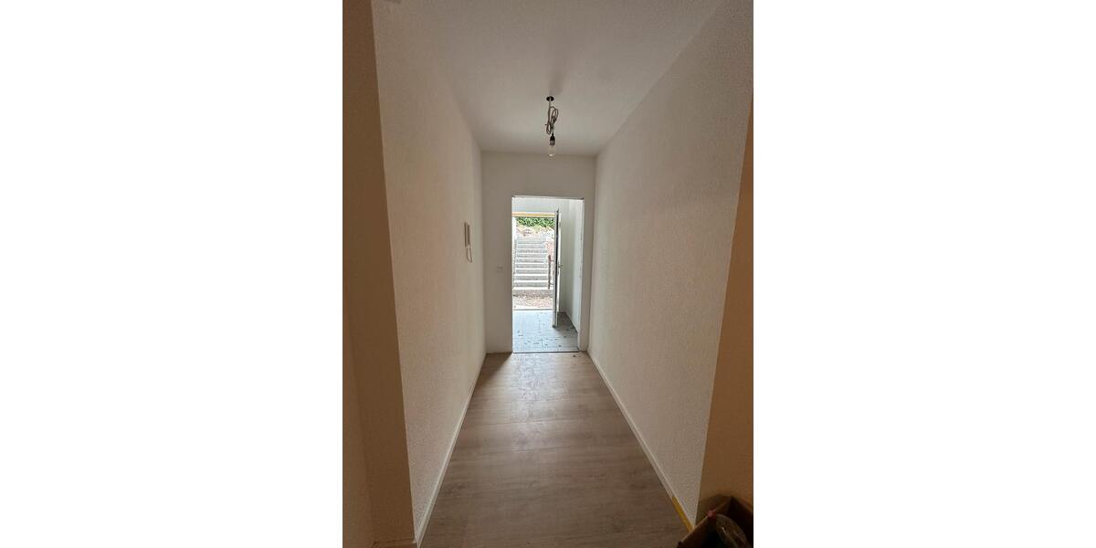 Terrassenwohnung Villingen-Schwenningen Schwenningen - 3.5 Zimmer, 83 m&sup2;, 1.500&euro; | Angebot:25512951