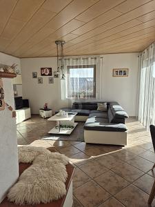 IDYLLISCHES FAMILIENPARADIES IN RUHIGER LAGE - Einfamilienhaus Wurmlingen | Angebot:26037796