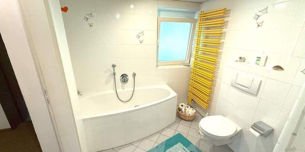 Einfamilienhaus Schonach im Schwarzwald - 7 Zimmer, 182 m&sup2;, 389.000&euro; | Angebot:25668697