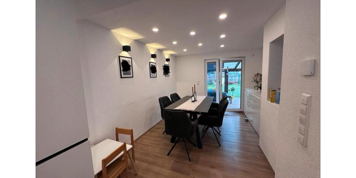 Doppelhaushälfte Villingen-Schwenningen Schwenningen - 4 Zimmer, 125 m&sup2;, 425.000&euro; | Angebot:25625087