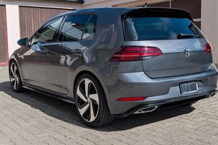VW Golf 114.249 km 14.850 &euro; Villingen-Schwenningen 78050