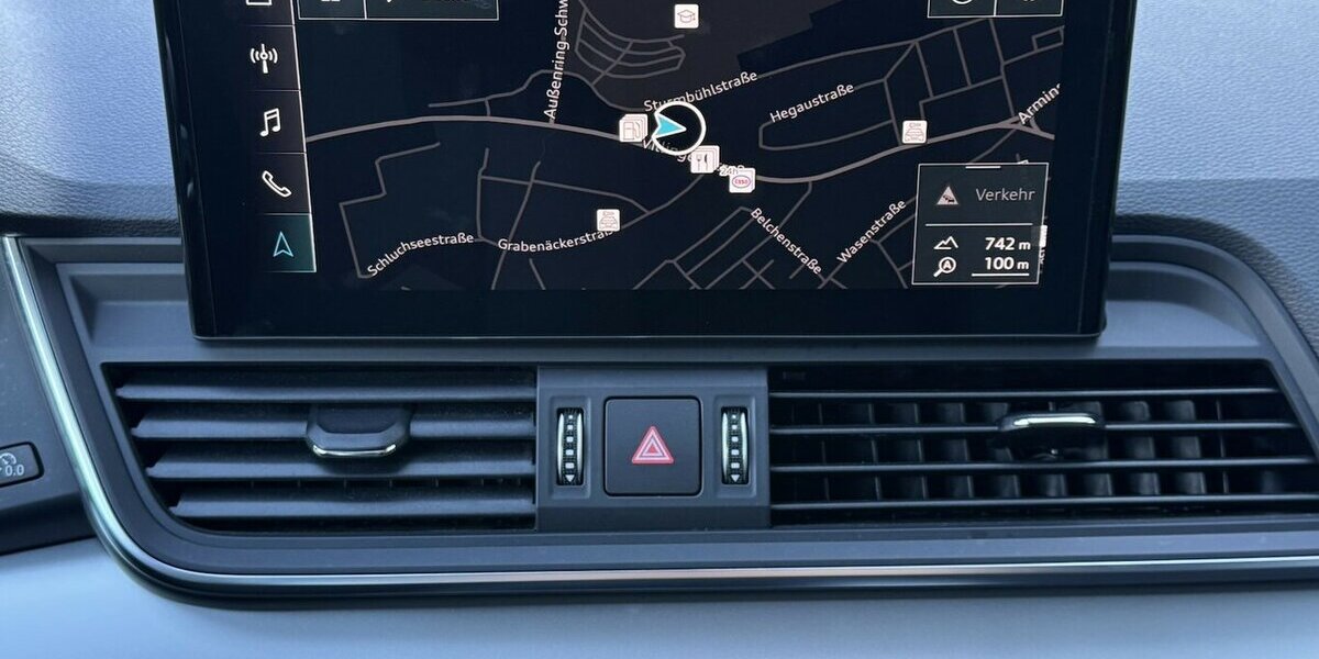 Audi Q5 40 TDI QUATTRO S-LINE/PANO/LED/360°/1.HAND 92.066 km 34.900 &euro; Villingen-Schwenningen 78054