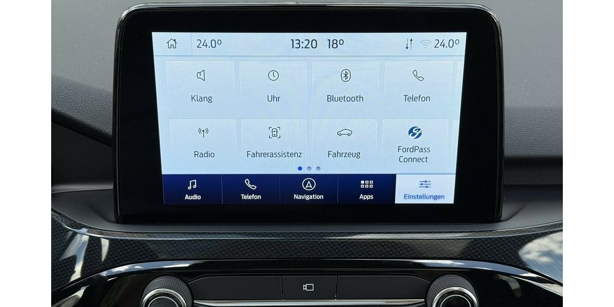 Ford Kuga 2.5 HYBRID ST-LINE X/PANORAMA/KAMERA/1.HAND 26.650 km 23.900 &euro; Villingen-Schwenningen 78054