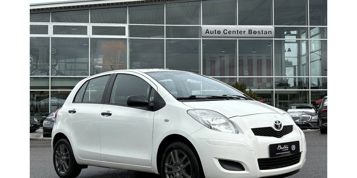 Toyota Yaris 1.0 Cool/KLIMAANLAGE/5-TÜRIG/SCHECKHEFT 112.981 km 4.900 &euro; Villingen-Schwenningen 78054