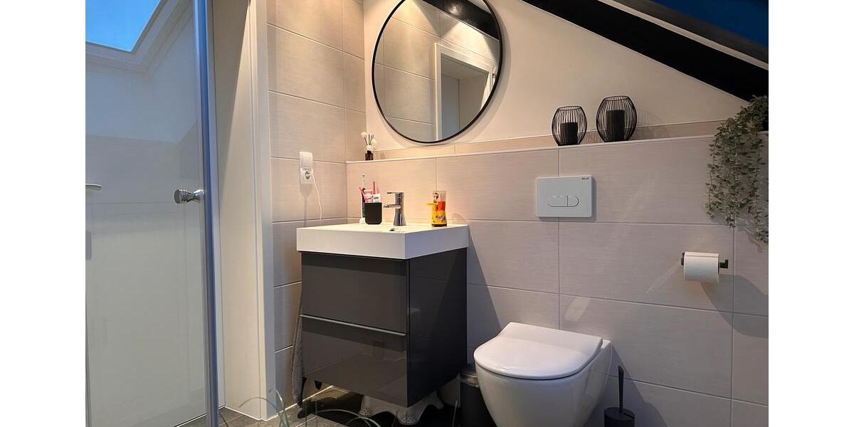 Einfamilienhaus Niedereschach - 7 Zimmer, 181 m&sup2;, 429.000&euro; | Angebot:24842539