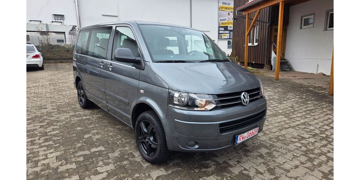 VW T5 Transporter 213.500 km 12.500 &euro; Schramberg 78713