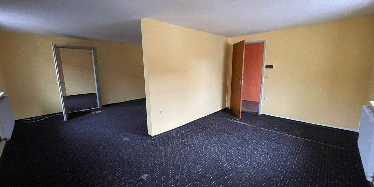 Mehrfamilienhaus, Wohnhaus Böttingen - 7 Zimmer, 317 m&sup2;, 280.000&euro; | Angebot:26015649