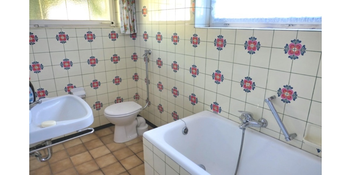 Einfamilienhaus Trossingen - 4 Zimmer, 113 m&sup2;, 310.000&euro; | Angebot:25676902