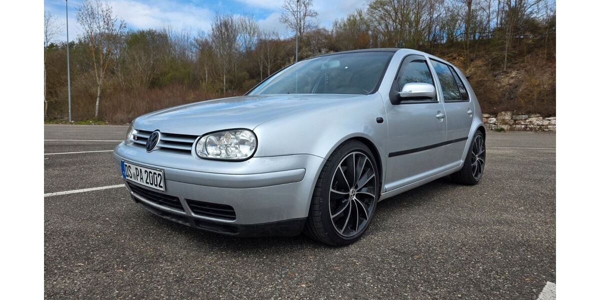 VW Golf 199.000 km 2.450 &euro; Huefingen 78183