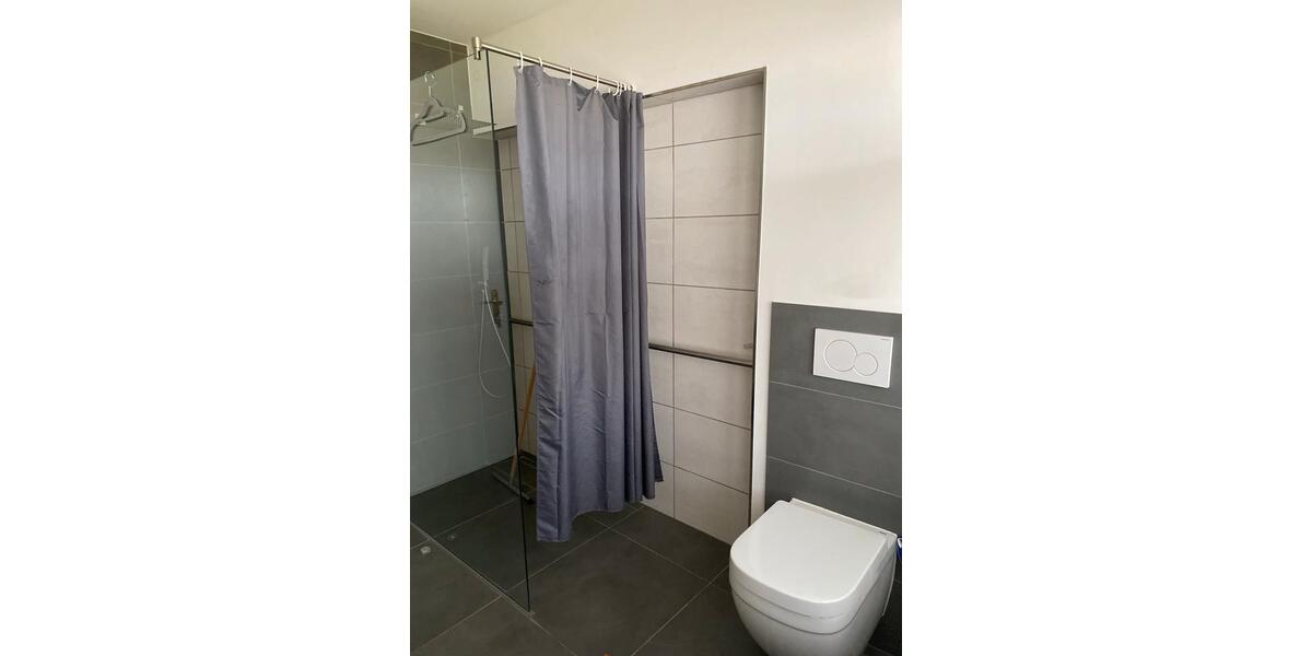 Erdgeschoßwohnung Tuttlingen - 1 Zimmer, 100 m&sup2;, 600&euro; | Angebot:25168039