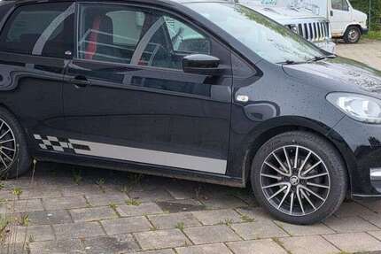 Skoda Citigo 125.000 km 9.600 &euro; Villingen-Schwenningen 78052