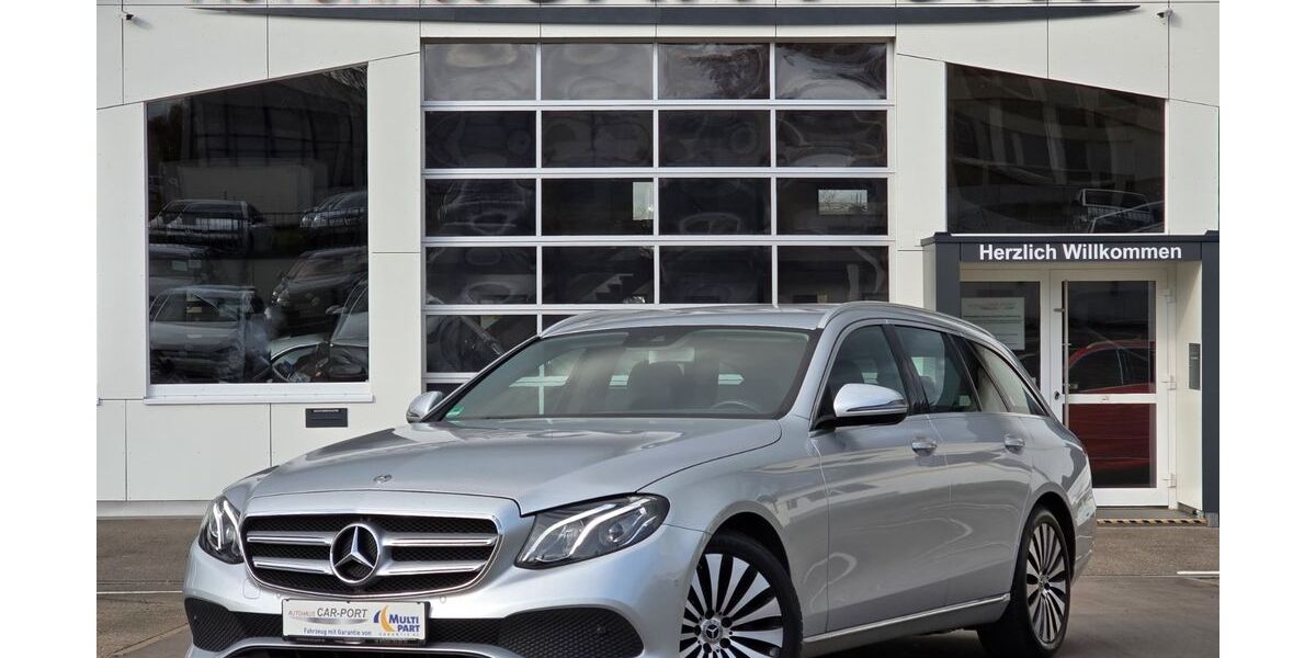 Mercedes-Benz E 220 122.000 km 22.890 &euro; Deißlingen 78652