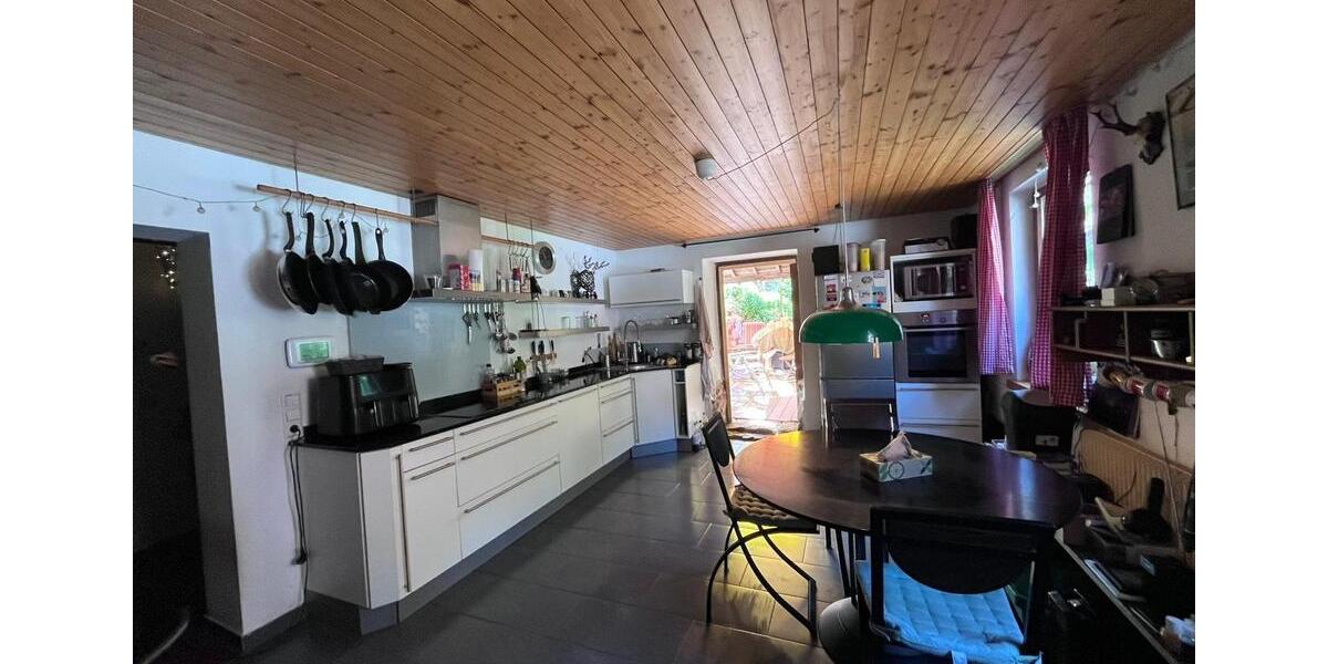 Einfamilienhaus Triberg im Schwarzwald - 4 Zimmer, 160 m&sup2;, 275.000&euro; | Angebot:25838539