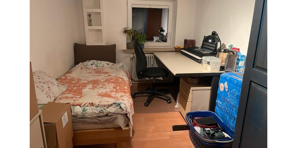 Etagenwohnung Furtwangen im Schwarzwald - 15 Zimmer, 15 m&sup2;, 280&euro; | Angebot:25806196