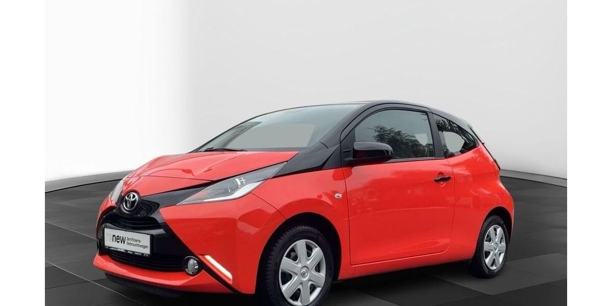 Toyota Aygo (X) 71.500 km 6.750 &euro; Aldingen - Landkreis Tuttlingen 78554