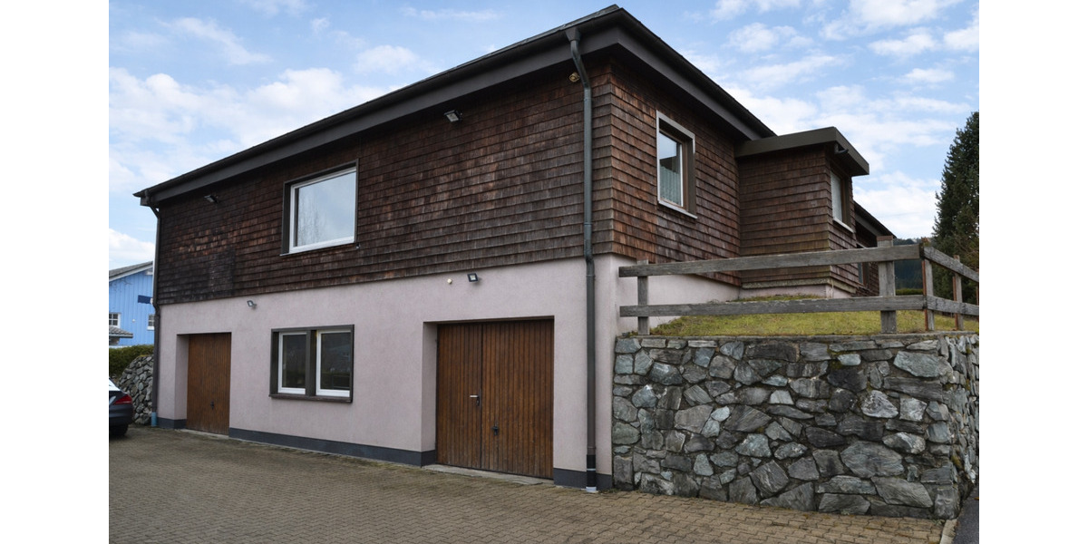 Bungalow Titisee-Neustadt Neustadt - 6 Zimmer, 175 m&sup2;, 450.000&euro; | Angebot:25173327