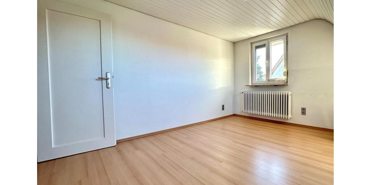 Etagenwohnung Trossingen - 2 Zimmer, 65 m&sup2;, 720&euro; | Angebot:25328112
