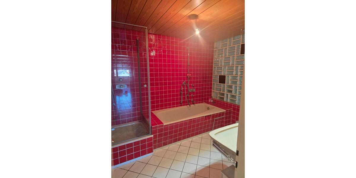 Etagenwohnung Wehingen - 4 Zimmer, 140 m&sup2;, 1.250&euro; | Angebot:26133452
