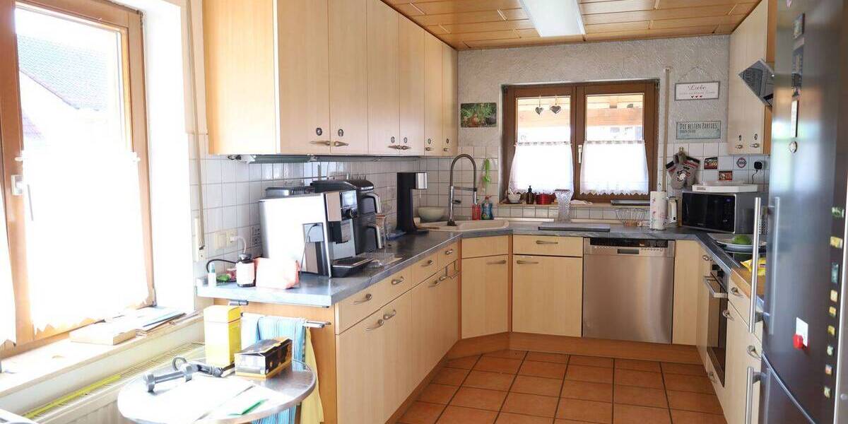 Etagenwohnung Zimmern - 3 Zimmer, 127 m&sup2;, 299.000&euro; | Angebot:25912988